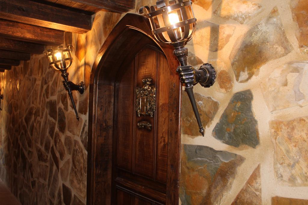 Auberge Toison D'Or Cette-Eygun Exterior photo